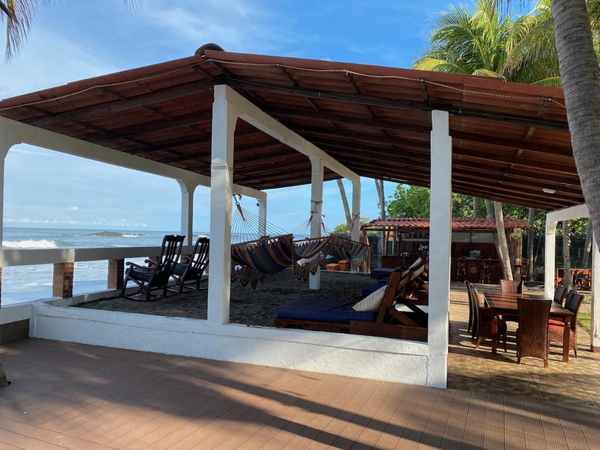 Solid Surf Camp Hostel Nicaragua Transito Esterno foto