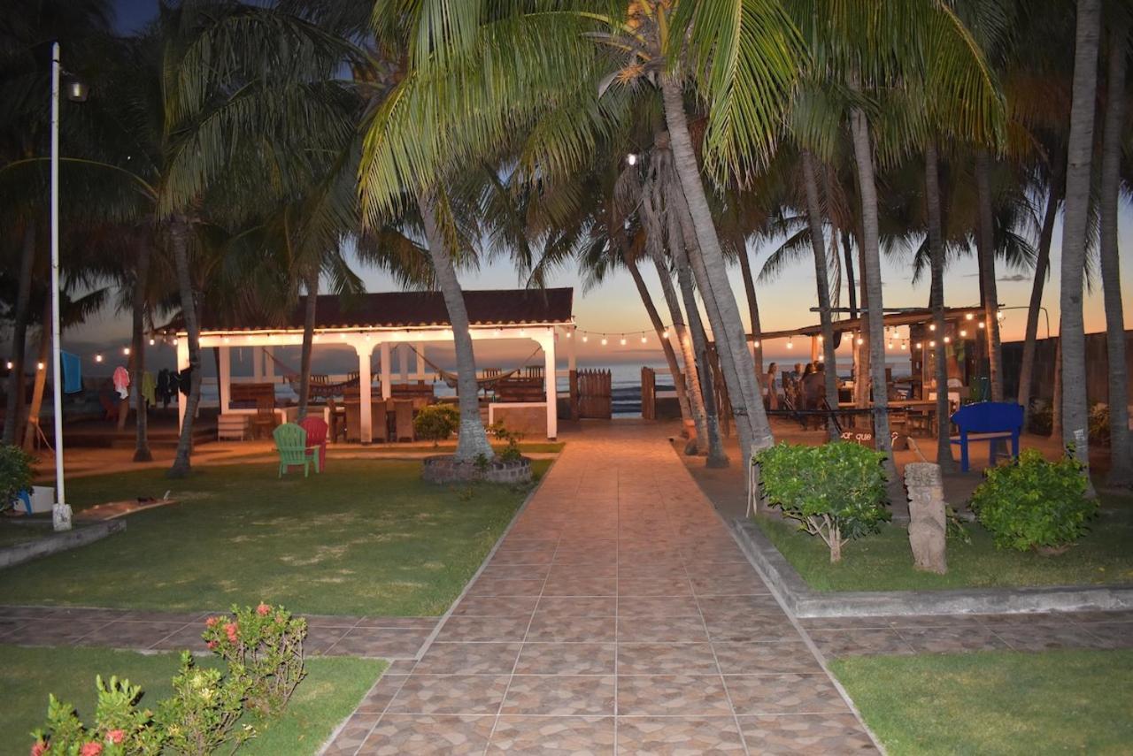 Solid Surf Camp Hostel Nicaragua Transito Esterno foto